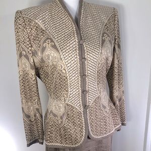 2 PIECE SILK SUIT ADRIANNA PAPELL SILK KOMONA STYLE JACKET & SKIRT